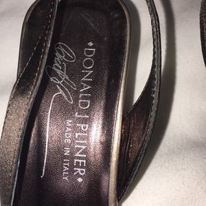 Donald Pliner dress sandals gold heels slingback